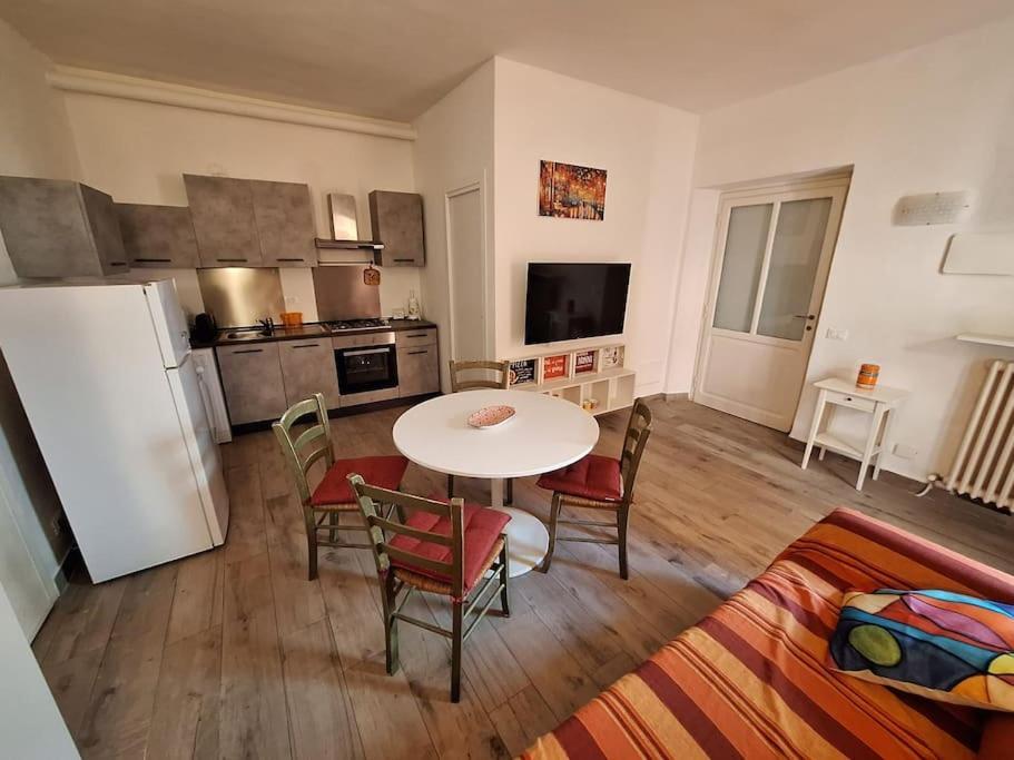 Casa Elisa Due Passi Dalla Torre Pendente ปิซา ภายนอก รูปภาพ